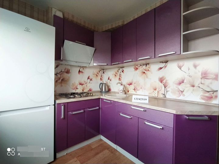 1-к. квартира, 32 м², 4/9 эт.