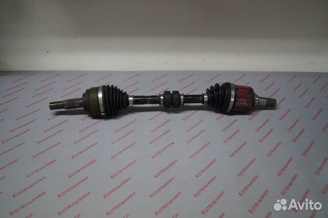 Nissan 39101-EN000 Вал приводной левый