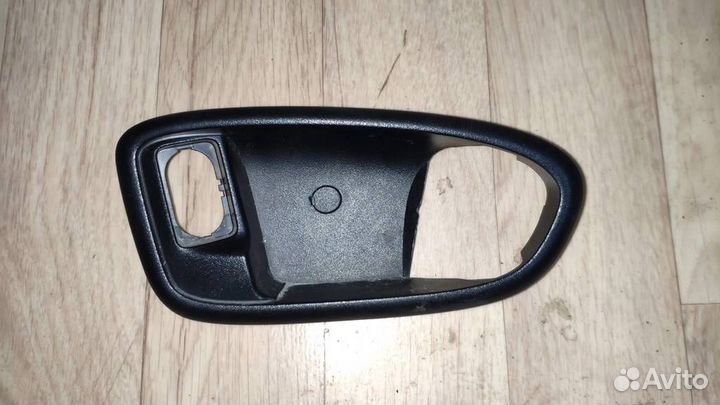 Накладка ручки внутренней от Ford S-MAX 2006-2015