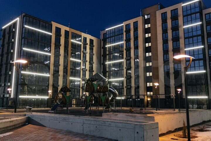 2-к. квартира, 61,1 м², 1/8 эт.