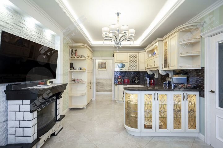 3-к. квартира, 79,6 м², 12/23 эт.