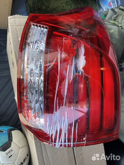 Фара задняя в крыло mitsubishi outlander 3