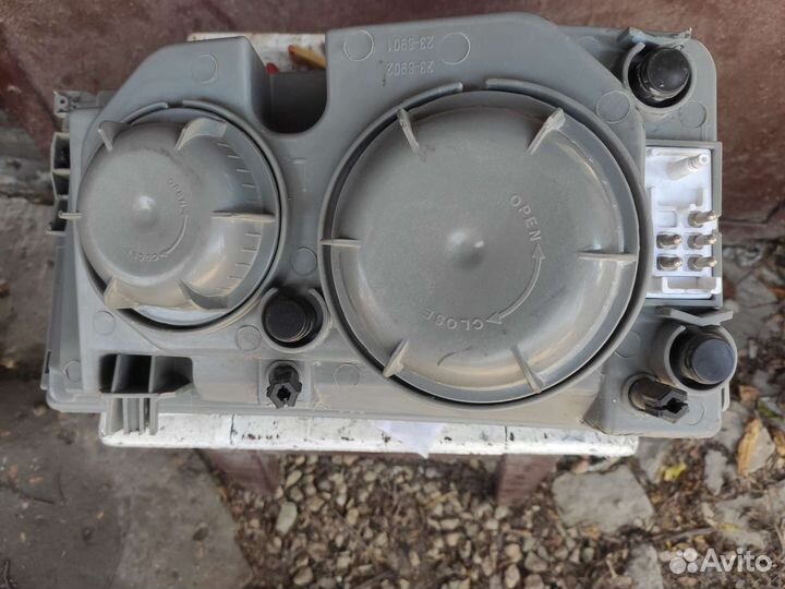 Фары Мерседес 124е