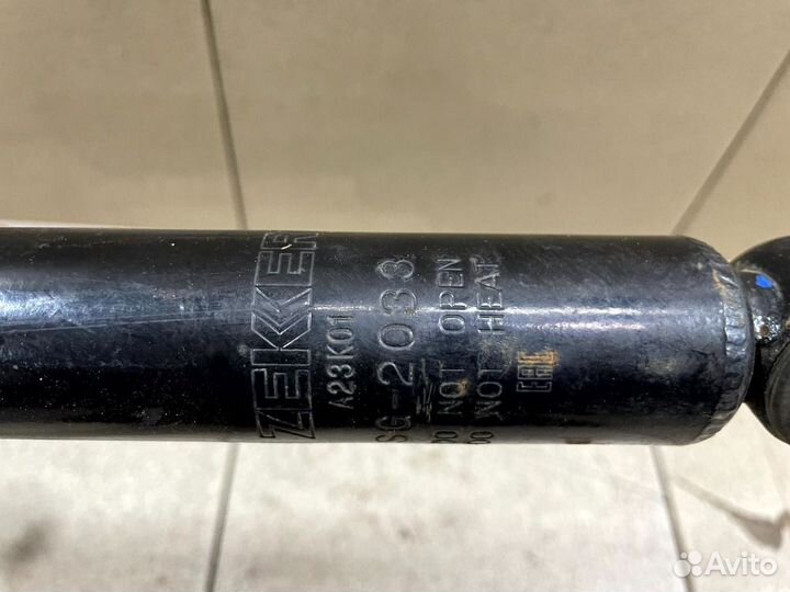 Амортизатор задний Opel Corsa B