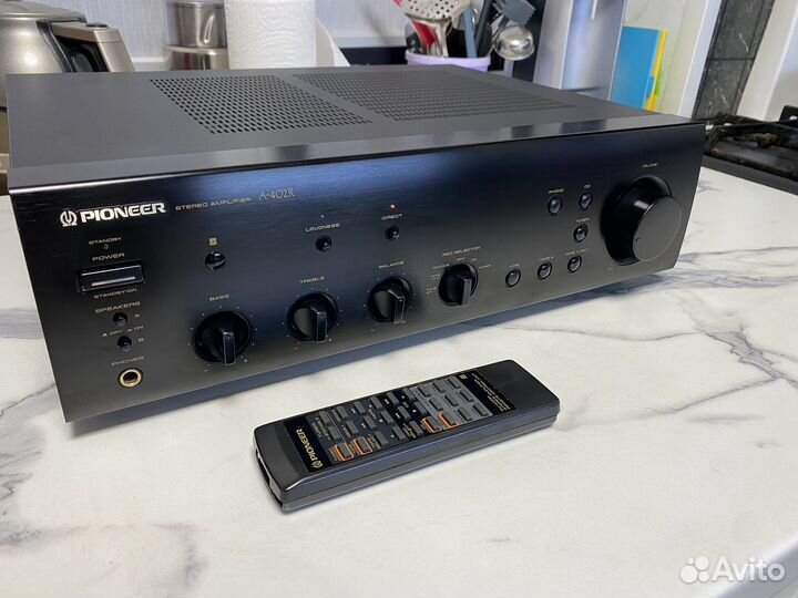 Pioneer A402R стерео усилитель