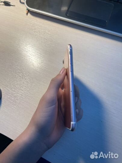 iPhone 7, 32 ГБ