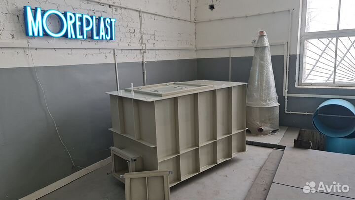 Живорыбная ёмкость (a5k9)