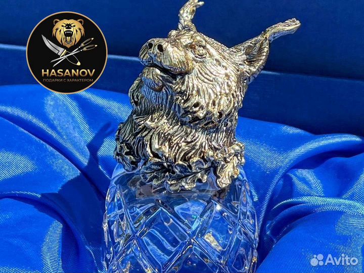 Хрустальные рюмки с головой зверя