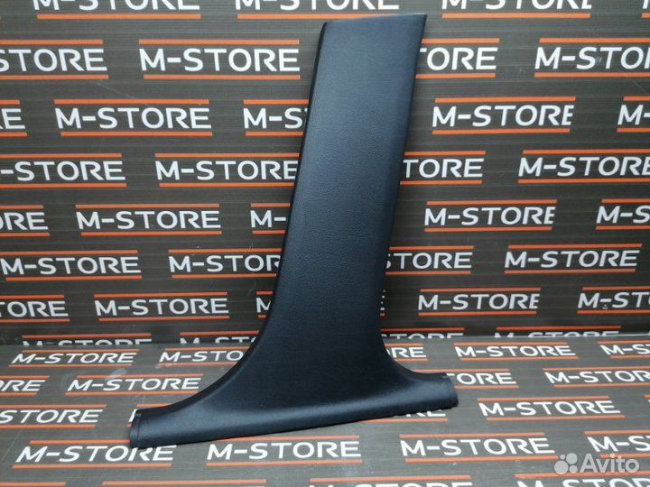 Обшивка стойки правая Bmw 3-Series E46 M52B20TU