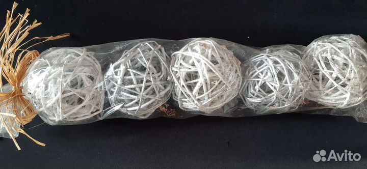 Декоративные украшения