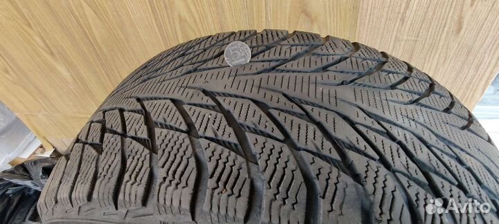 Nokian Tyres Hakkapeliitta R2 245/50 R18 100R