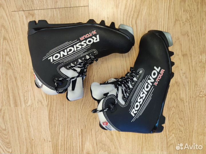 Лыжные ботинки Rossignol x-tour р. 35