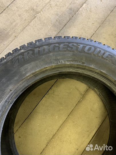 Bridgestone Blizzak Ice 225/65 R17 106T