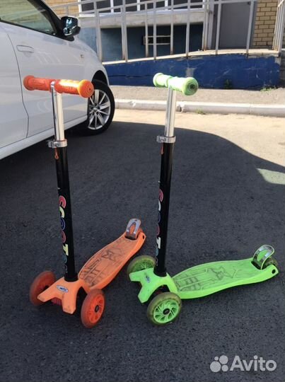 Самокат трехколесный