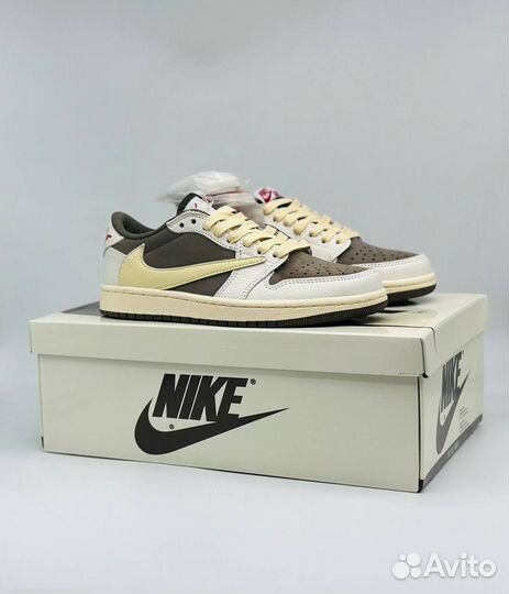 Nike air jordan 1 low travis scott reverse mocha