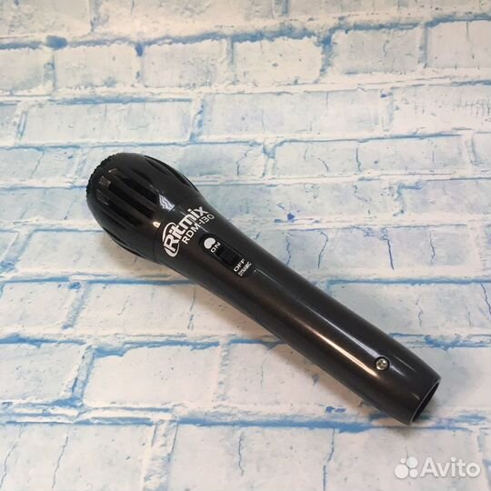 Микрофон (черный) для караоке,кабель 2м Ritmix 130