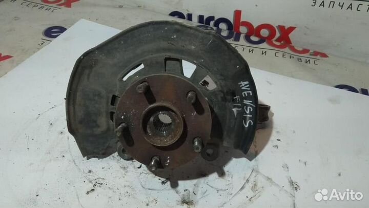 Кулак поворотный передний левый Toyota Avensis II