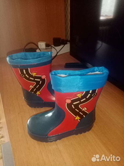 Резиновые сапоги