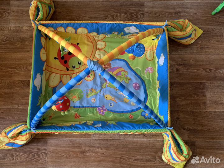 Детский развивающий коврик