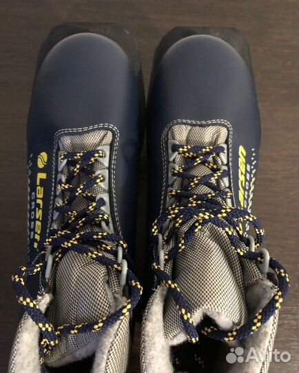 Лыжные ботинки новые