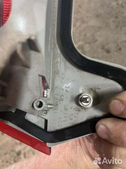 Фонарь задний левый Ford Mondeo 4