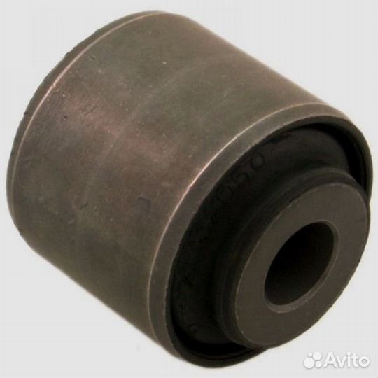 Сайлентблок рычага mitsubishi galant 06-12 зад.под