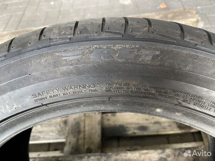 Bridgestone Potenza RE050 245/45 R18