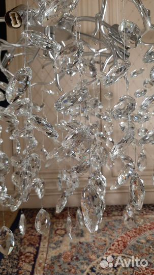 Люстра диаметр 60см