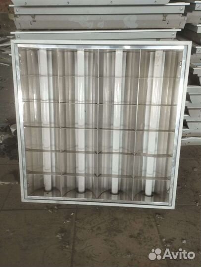 Светильник потолочный подвесной бу