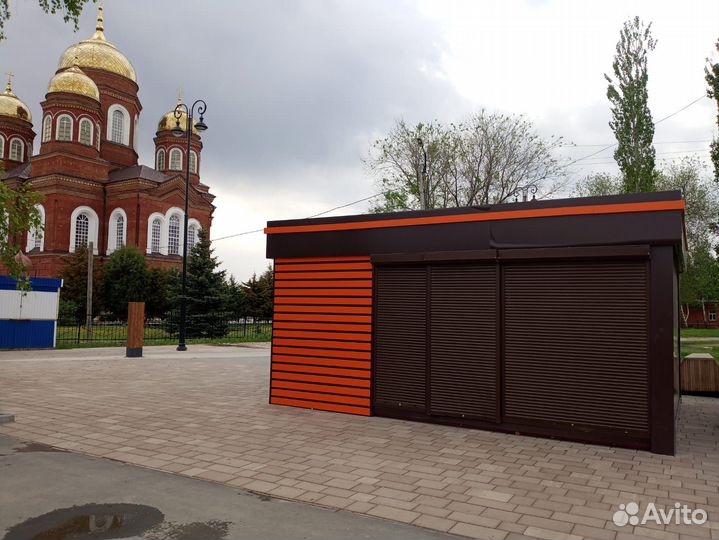 Продавец, работник фастфуда