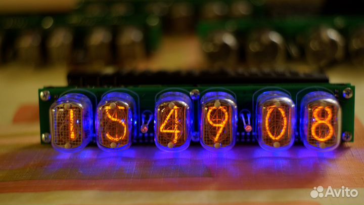Часы Nixie Clock на ин-12 с секундами