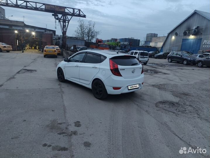 Hyundai Solaris 1.6 AT, 2014, 204 283 км