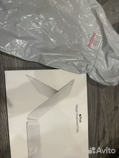 Apple magic keyboard folio для iPad 10