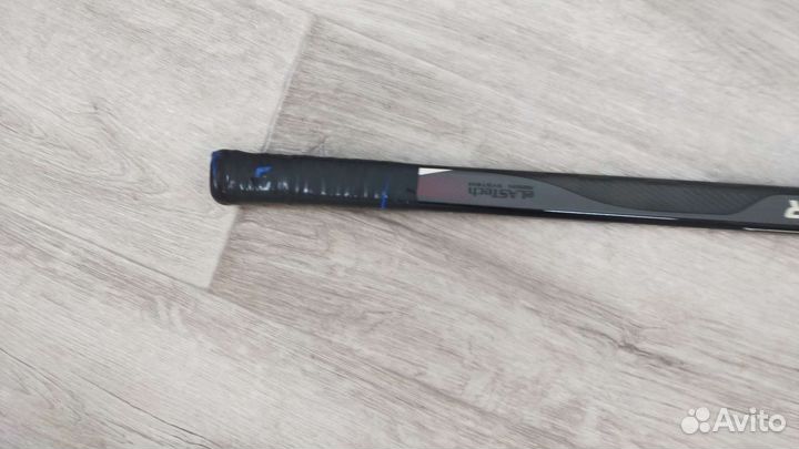 Хоккейная клюшка bauer