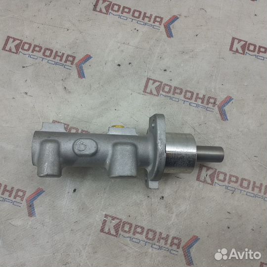 Цилиндр тормозной главный