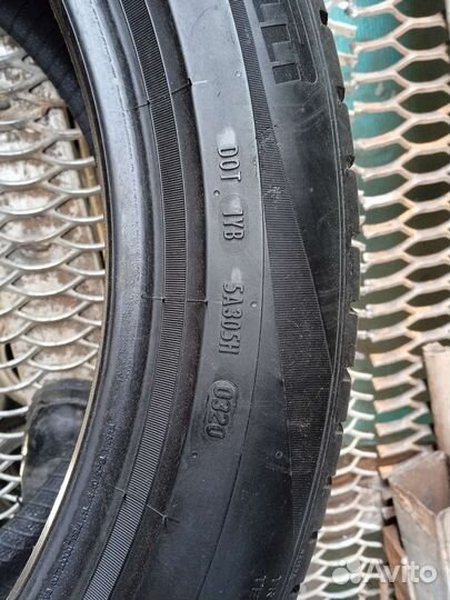 Pirelli Scorpion 255/45 R19 100V
