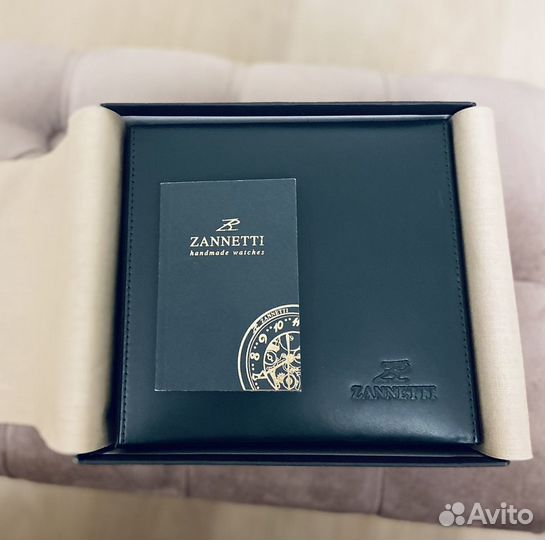 Часы Zannetti