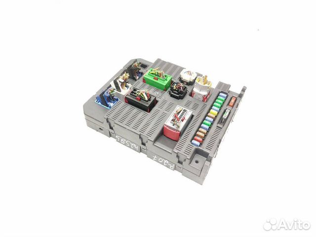 Блок комфорта Peugeot 308 T7 2008 9663798180