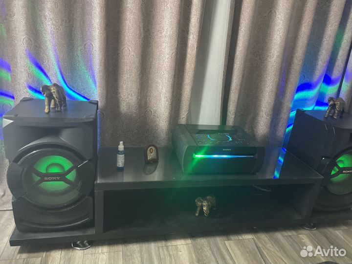 Музыкальный центр sony