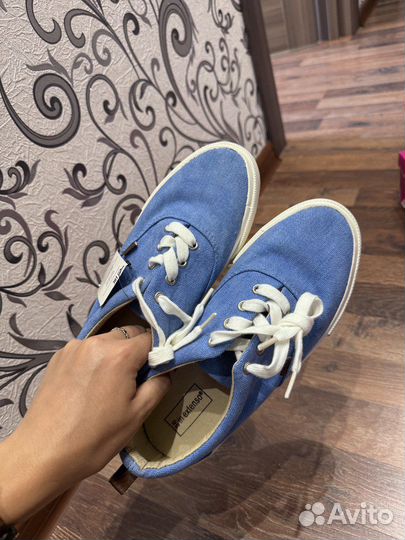 Кеды новые. 36 размер (37)