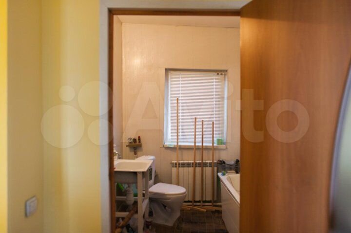 Коттедж 185 м² на участке 5 сот.