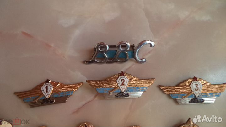 Значки медали кокарда гдр СССР венгрия