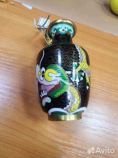 Ваза клуазоне