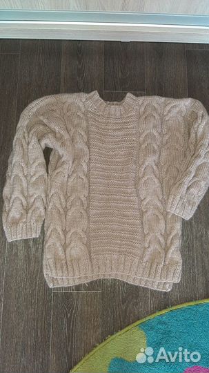 Вязанная кофта в стиле oversize