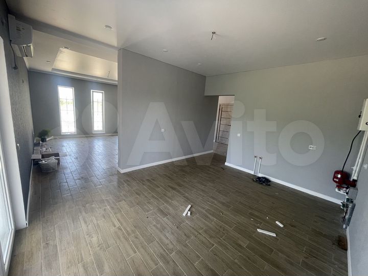 Дом 107 м² на участке 5,5 сот.