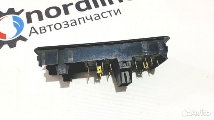 Блок управления стеклоподъемников Mercedes-Benz