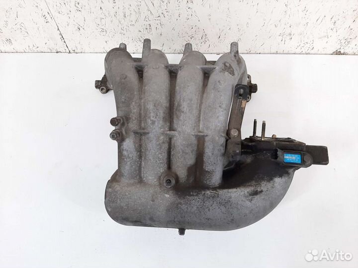 Впускной коллектор Peugeot 607