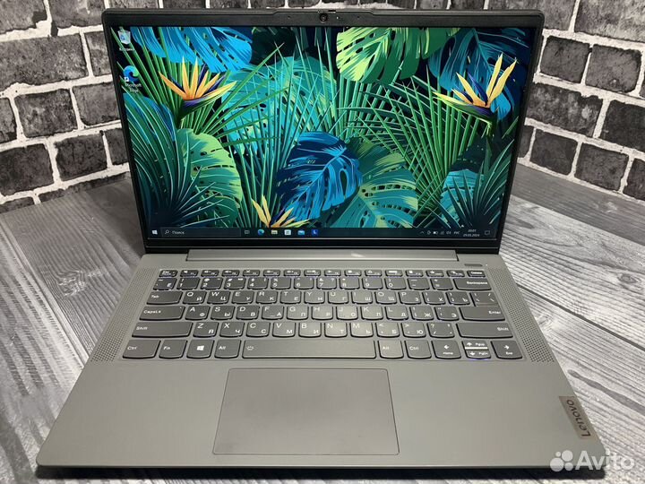 6-ти ядерный ноутбук Lenovo ryzen5/8gb/256gb