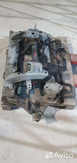 Редуктор передний на Toyota Hiace