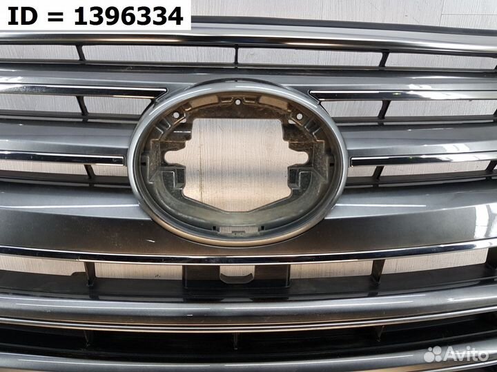 Решетка радиатора Lexus LX